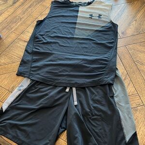 2 piece sleeveless UA shorts set